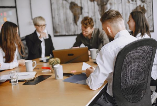 organiser une table ronde bordeaux